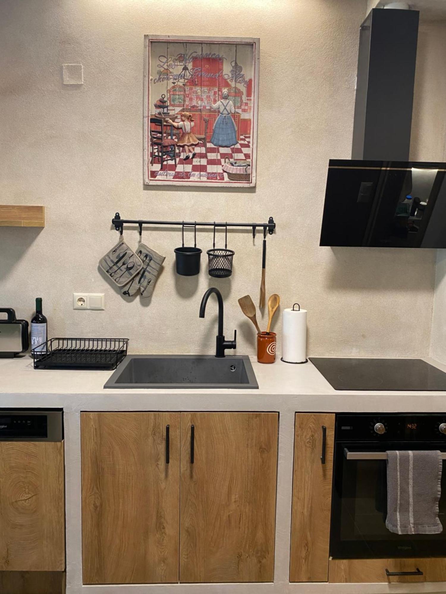 Aristi Boutique Stonehouse With Attic公寓 外观 照片