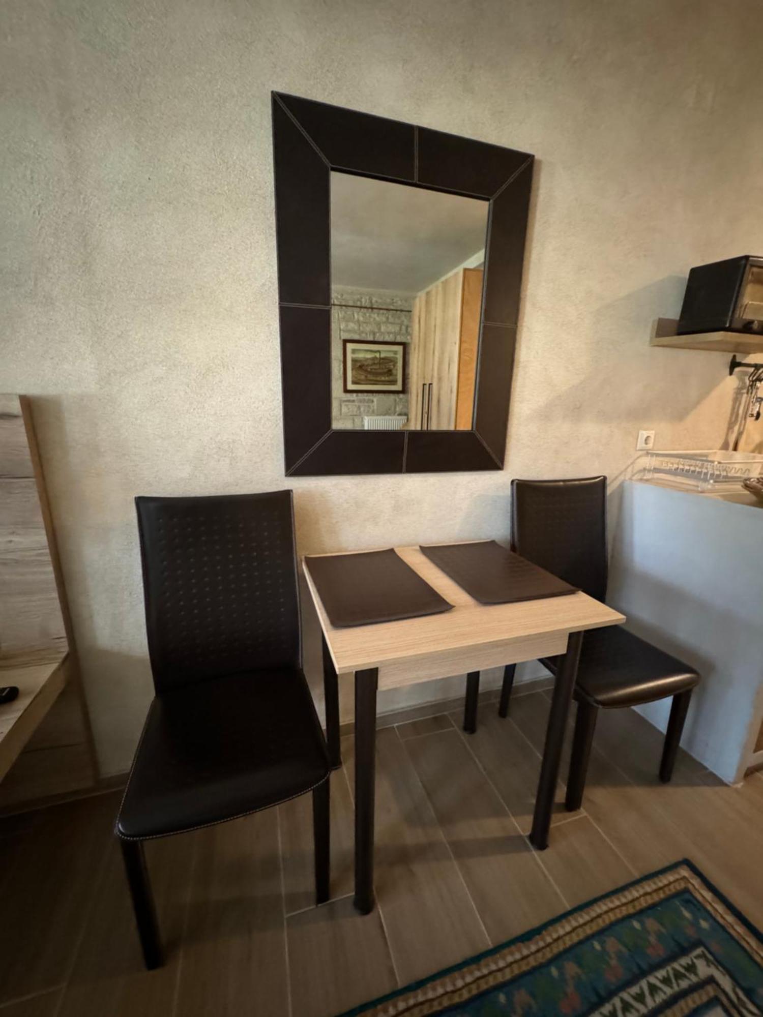 Aristi Boutique Stonehouse With Attic公寓 外观 照片